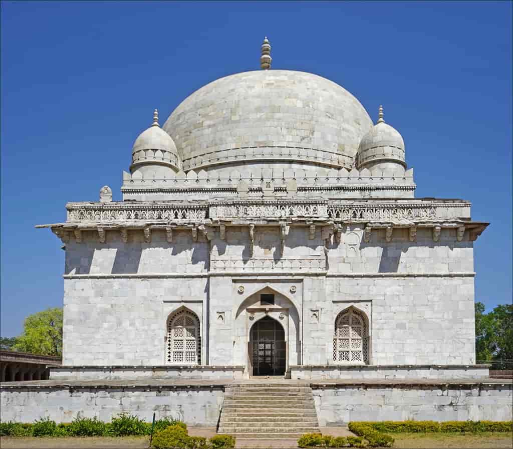Hoshang-Shahs-Tomb-Mandu