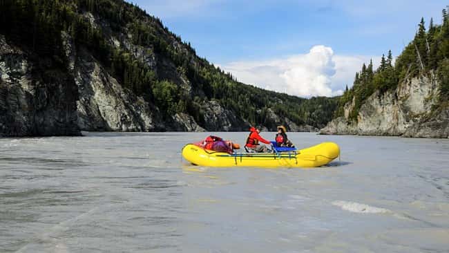 River-Rafting-over-the-Beas-and-Parvati-river-is-one-adrenaline-pumping-adventure-which-you-must-definitely-undertake-here