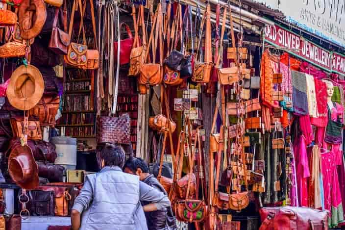 Udaipur-has-superb-markets-for-street-shopping