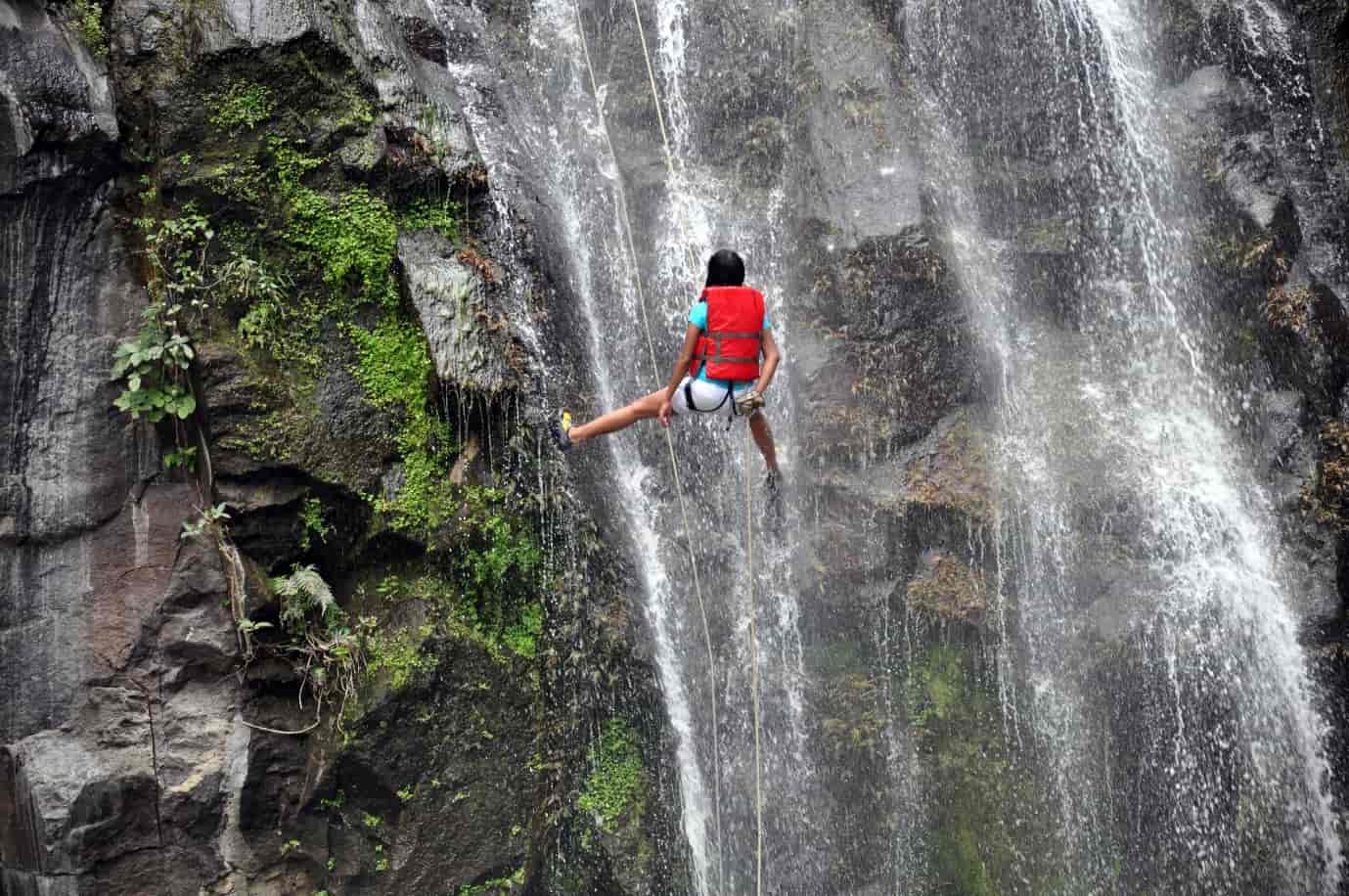 Chelavara-falls-rappelling-gives-you-an-opportunity-to-closely-admire-and-enjoy-the-waterfall