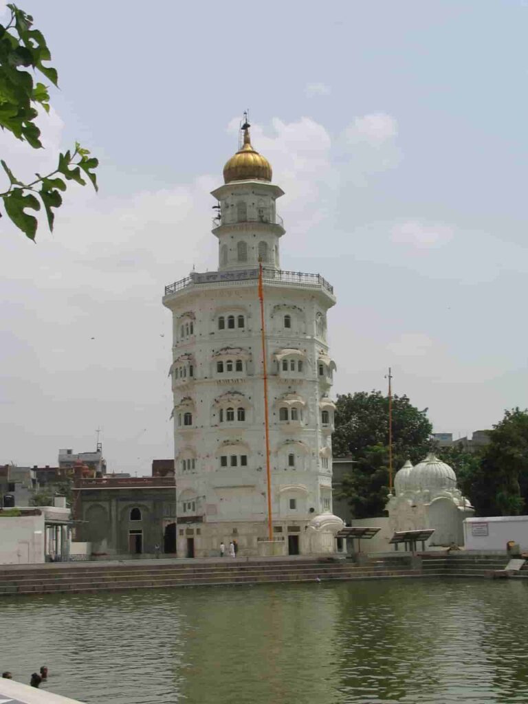 Gurudwara-Baba-Atal-Rai-is-located-inside-the-GoldenTemple-One-of-the-best-Places-to-Visit-in-Amritsar