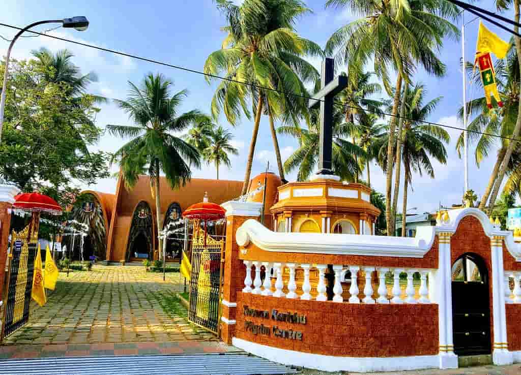 Kochi-is-a-port-city-and-is-the-financial-capital-of-Kerala-and-is-also-known-as-the-‘Queen-Of-the-Arabian-Sea