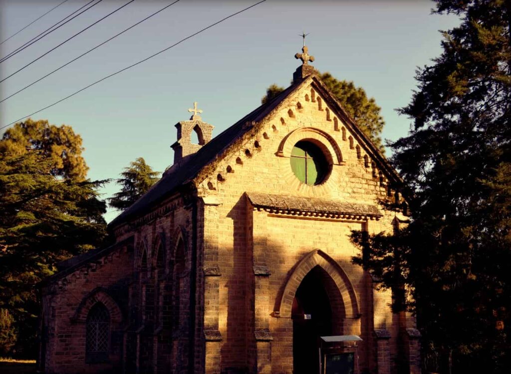 St.-Mary’s-Church-was-established-in-1895-but-was-closed-in-1947.-After-a-few-years-it-was-converted-into-a-museum-by-Garhwali-Rifles-Regimental-Centre