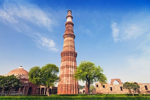 Qutub minar world heritage sites in maharashtra india